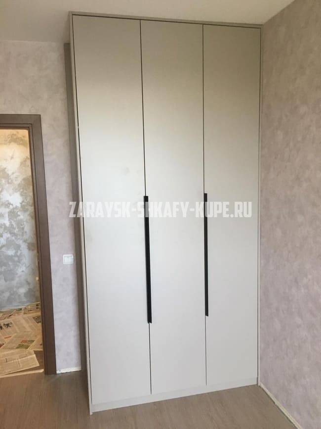Шкафы в спальню Зарайск